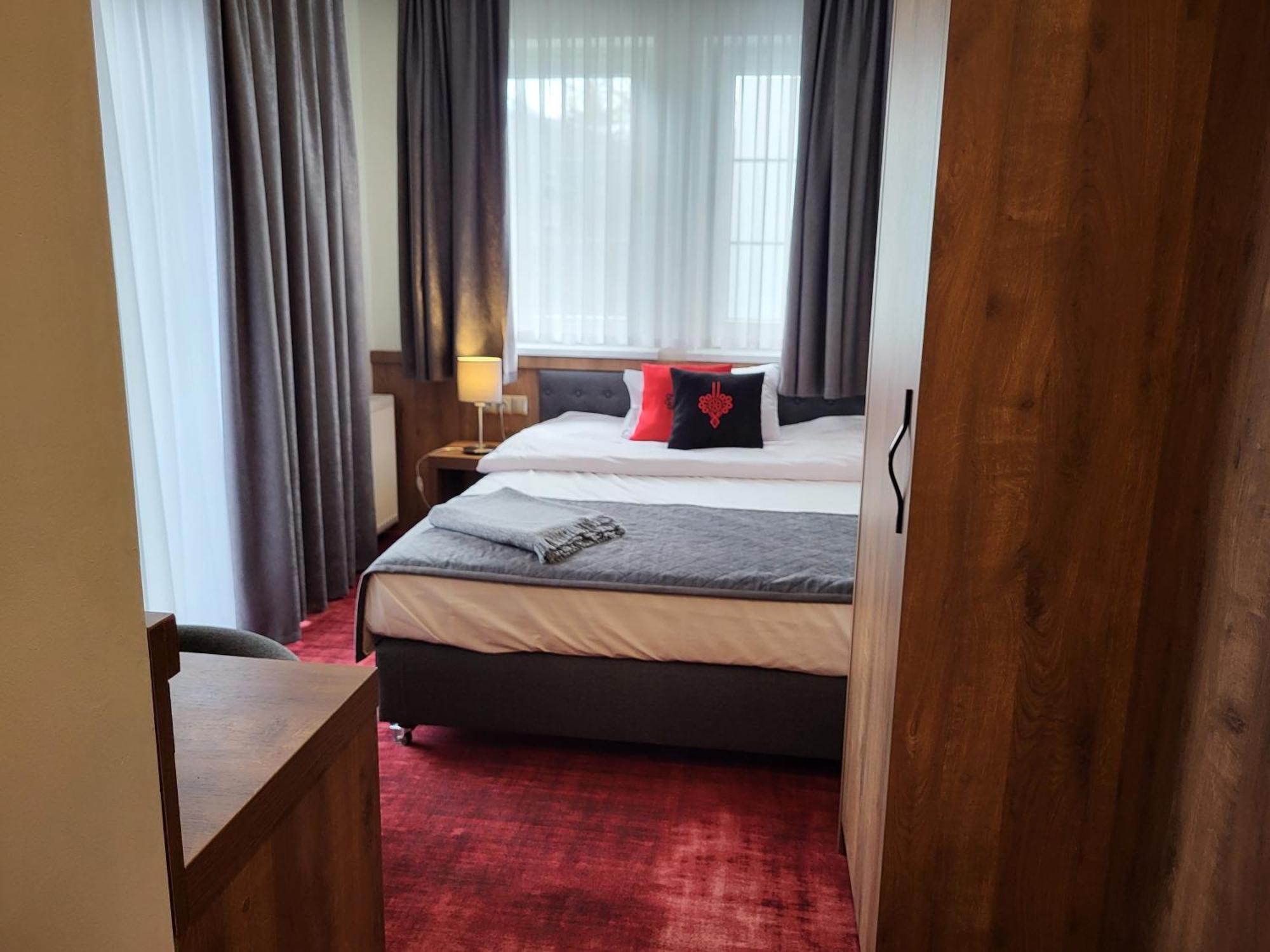 Magnolia Homestay *